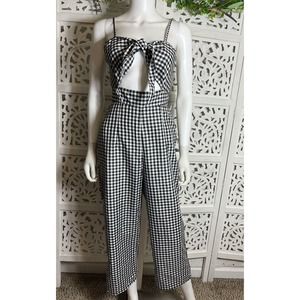 NWT Esmee Exclusive Women's Gingham Black White Cotton Crop Jumpsuit Size 6